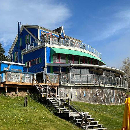 The Tuna Blue Inn Hubbards Exteriér fotografie
